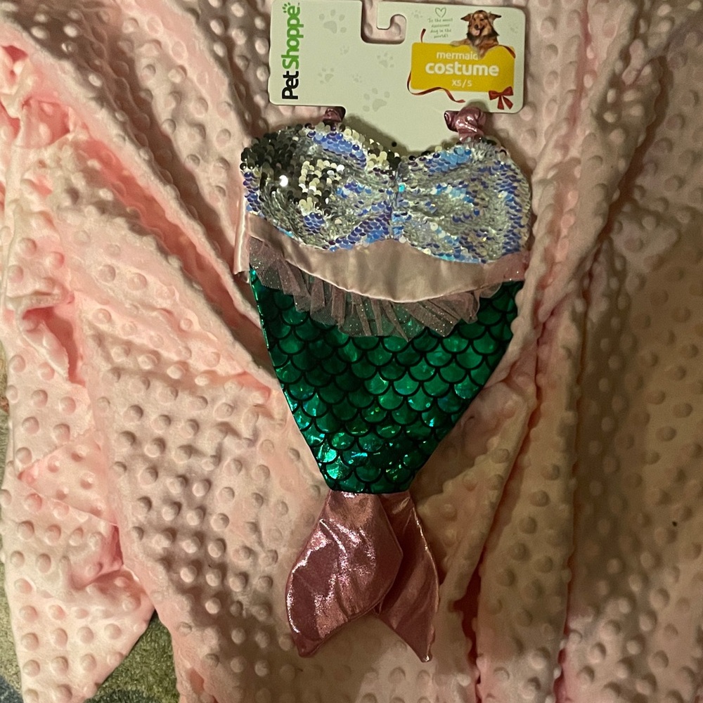 Mermaid Dog  XS/S Costume NWT